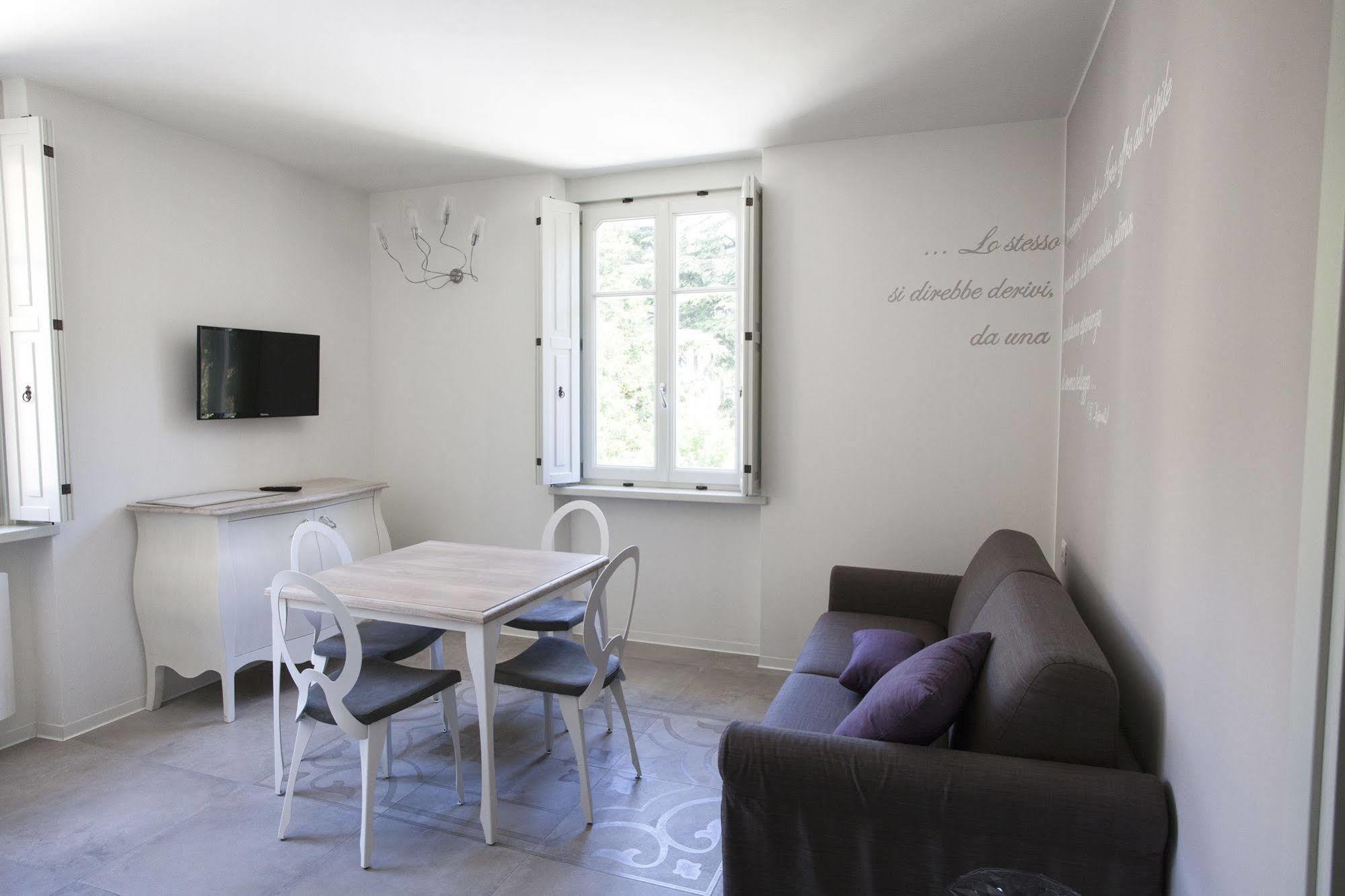 Villa Italia Luxury Suites And Apartments Arco Exterior foto